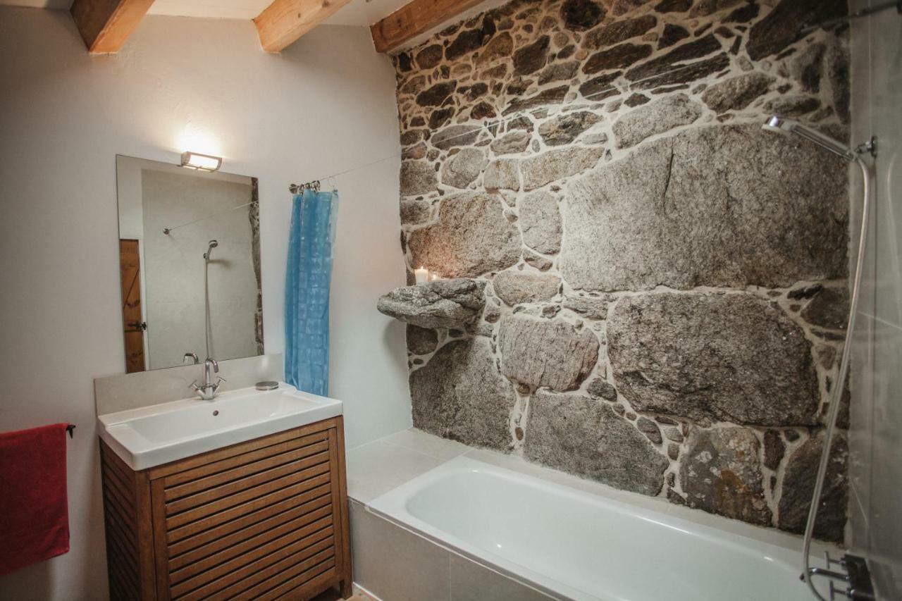 O Curralino Guest House Vilacoba Ngoại thất bức ảnh